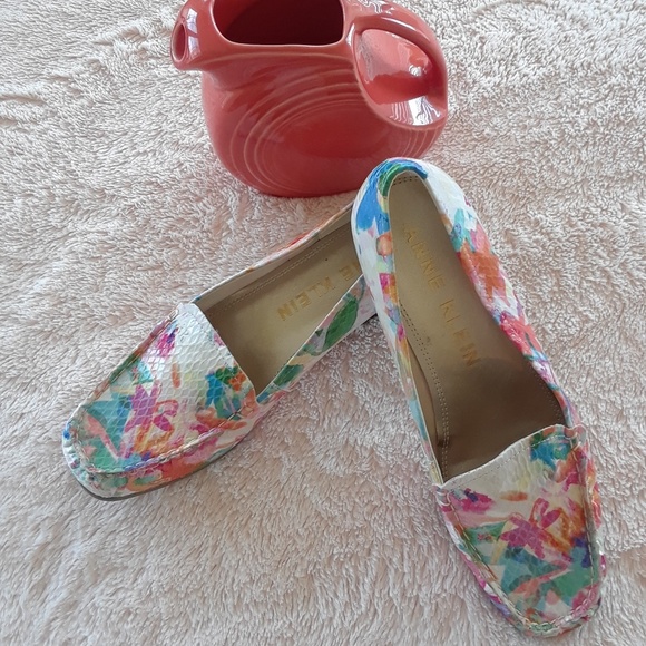 anne klein floral shoes
